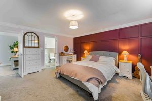 Photo 19- click for photo gallery